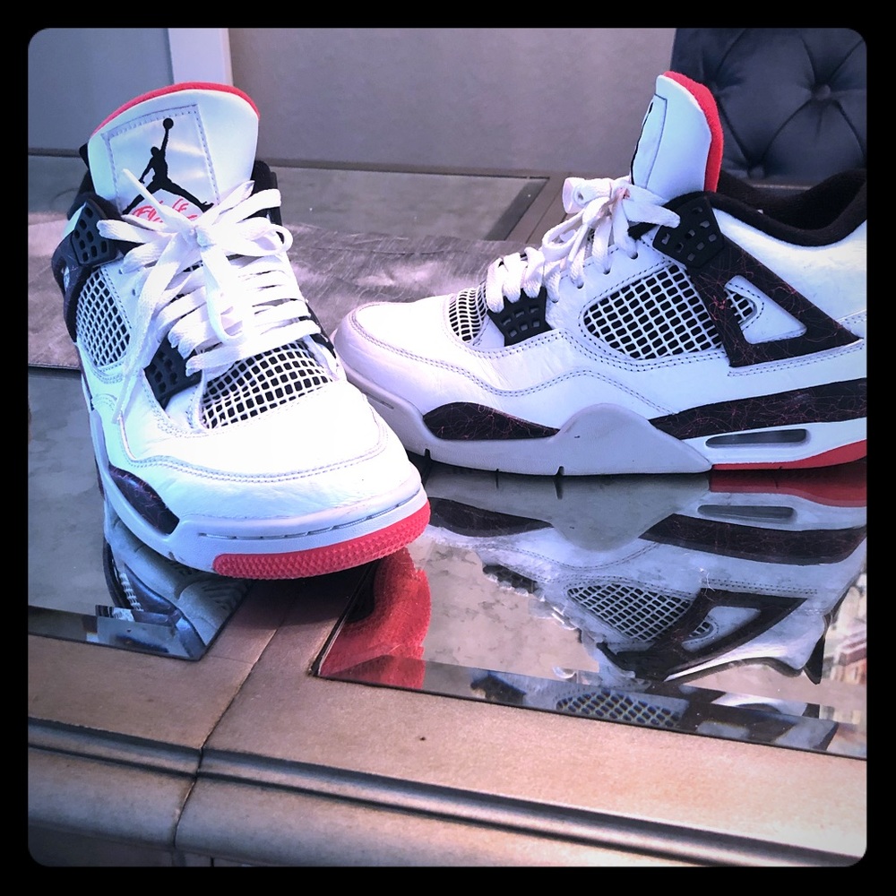 Air Jordan Retro IV /hot lava